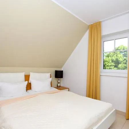 Strandnahe Mit Balkon, Gratis Nutzung Vom Ahoi Erlebnisbad Und Sauna In Sellin - Rex Rugia 28-8 Appartement
