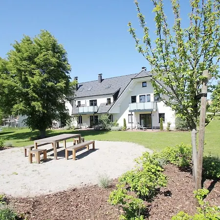 Rex Rugia 28-8 Mit Sauna- Und Schwimmbadnutzung Im Ahoi Sellin *